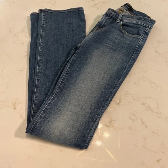 J Brand Betty Jean in Disclosure wash SZ 24